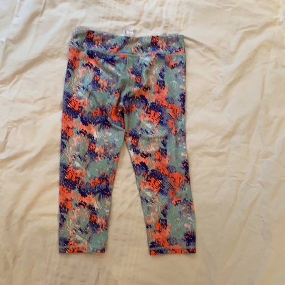 Ivivva crop floral tights size 14 - Picture 3 of 3